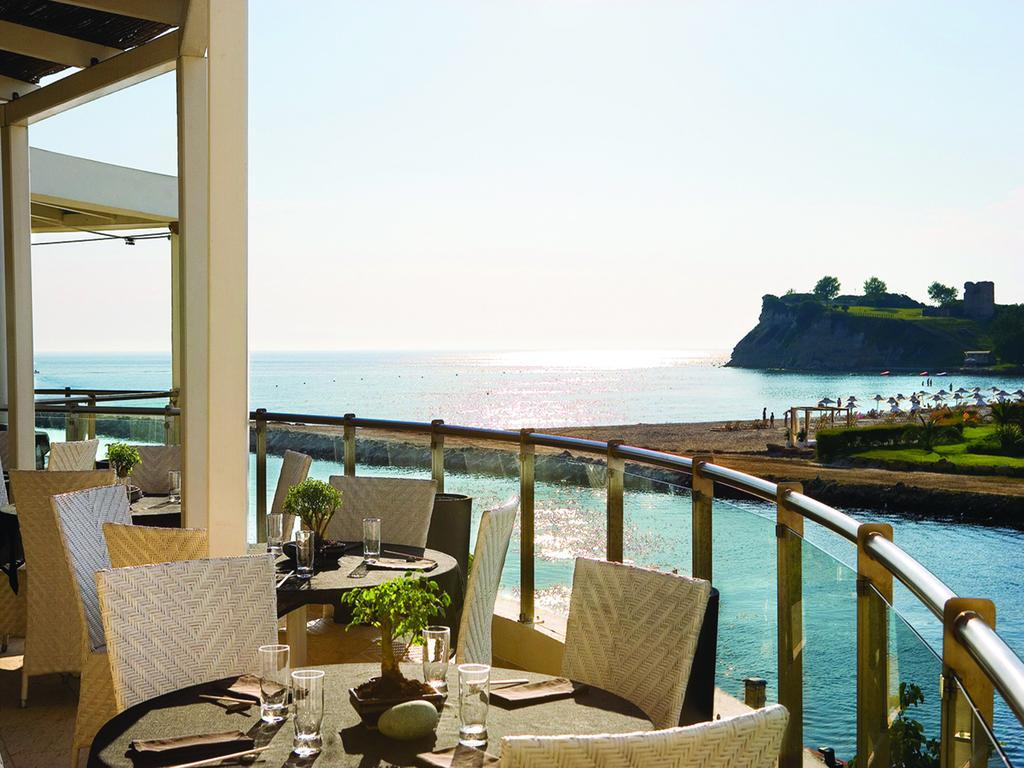 Mira Forest Residences Sani  Exterior foto