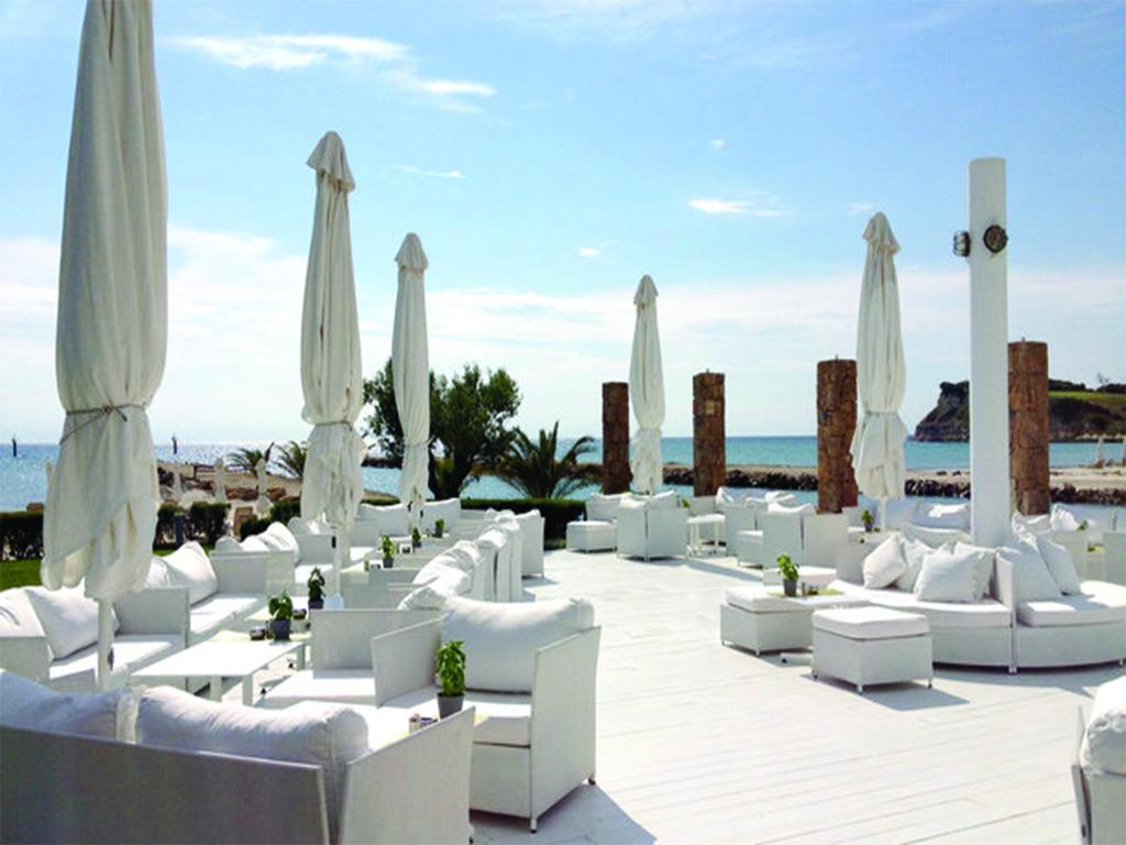 Mira Forest Residences Sani  Exterior foto